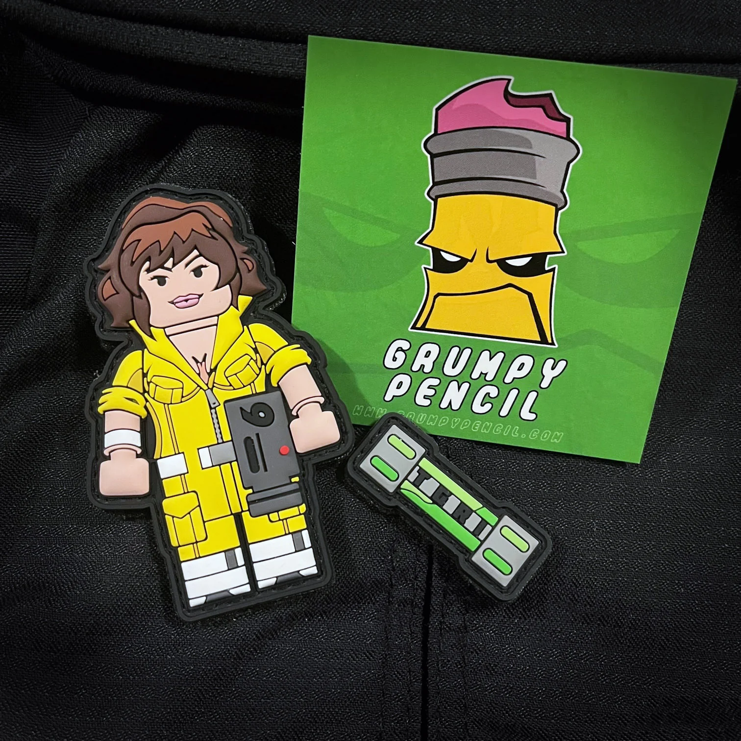 April Brick Fig Pvc Patch set - Image 2